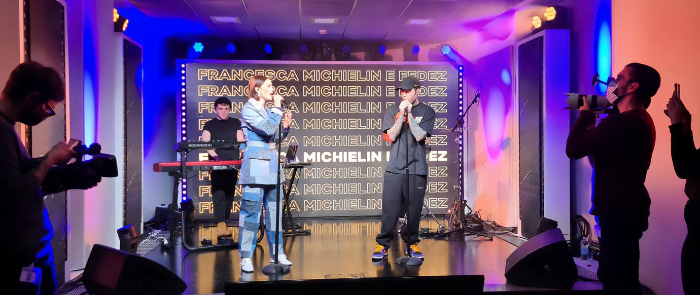 Radio 105 Mi Casa Live